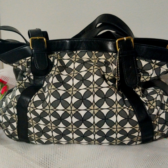 Handbag - Picture 1 of 5